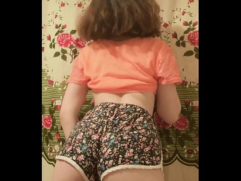 ❤️ Тачаангуй залуу бяцхан хүүхэн камер дээр шорт тайлж байна ❤❌ Чанартай секс манайд mn.sayhentai.ru ☑