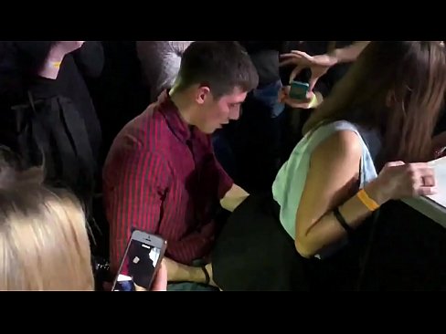 ❤️ Оросын шөнийн клубт жинхэнэ секс. 18 настай орос бүсгүйн хошного, үтрээнд шөнийн цэнгээний газарт галзуу ❤❌ Чанартай секс манайд mn.sayhentai.ru ☑